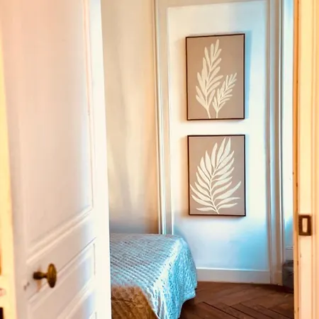 Le Nid De Forges Apartment Exterior photo